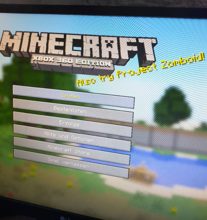 Started playing Minecraft on my 360 again, i didnt know the support for this game began so long ago redd.it/1ikl22w
#ProjectZomboid