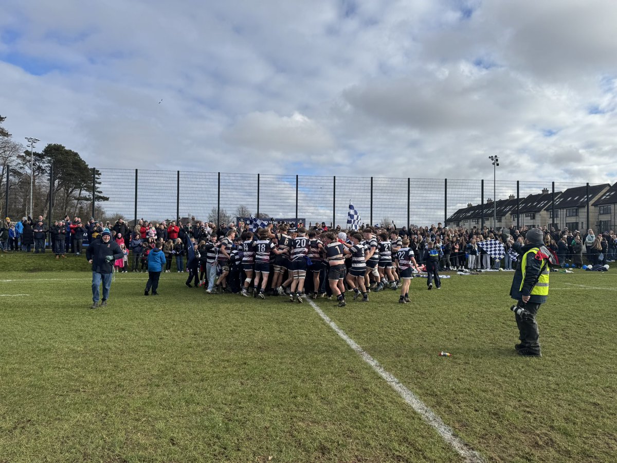 wallacesport's tweet photo. Schools’ Cup Quarter Final Result

Wallace HS 21 RBAI 3

Tries

Ben Moore, Sam Warwick, James Gould 

Cons 

Josh Geddis x3 https://t.co/fpgHAqVYY3
