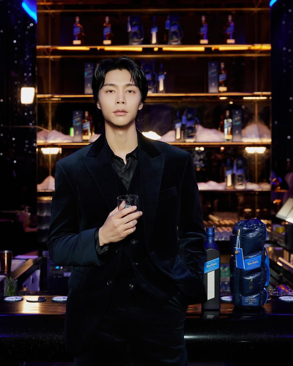 the127ism's tweet photo. HAPPY BIRTHDAY JOHNNY 🎂

#JOHNNYBEginningOf30s
#쟈니생일_이걸_어떻게_잊어요 https://t.co/sgPl8Ixaxj