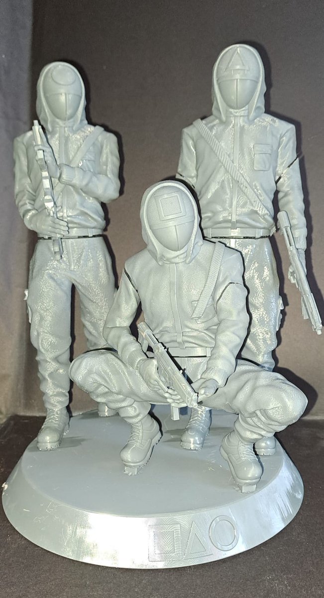 Llego la horaaaaa, volvemos a los directos.

Pero.... con algo bastante distinto.

Si no te quieres perder como trabajamos y pintamos esta figura pásate por aquí.

A partir de las 18:30 hora de españa en...
kick.com/nano-astur
twitch.tv/nano_astur 

#SquidGame