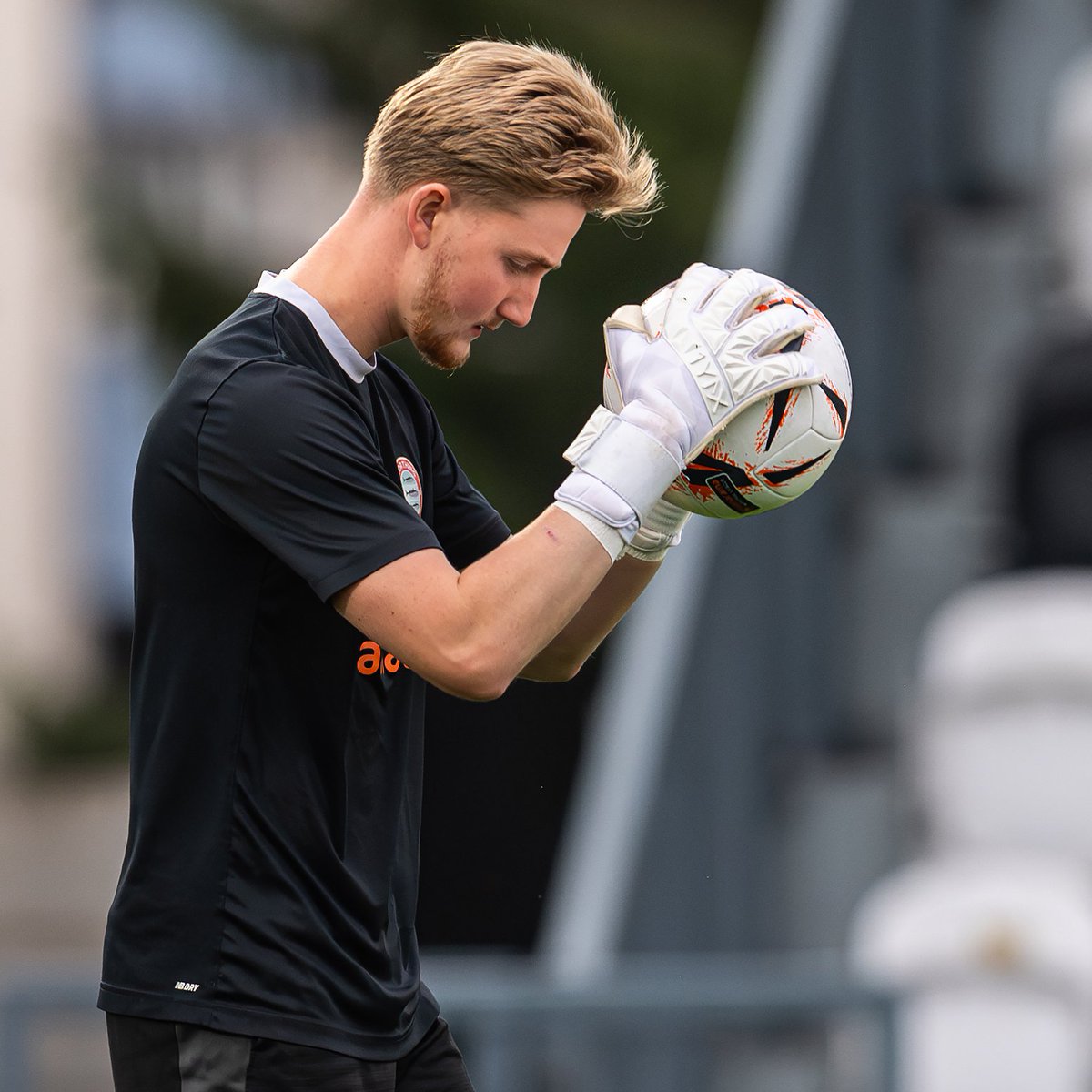 Will Tillman has joined Three-Bridges FC on dual-registration terms.

All the best, <a href="/Willtillman11/">Tills</a>! 🧤