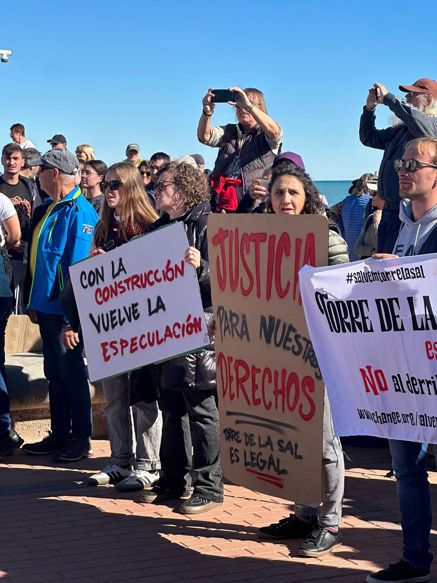 ¡Justicia para nuestros derechos! ✊ Alzamos la voz por un futuro  digno. No al derribo.  Comparte tu opinión usando #somostorrelasal y únete al movimiento. #torrelasaleslegal #España