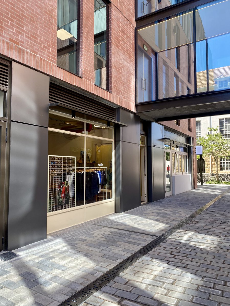 New store OPEN //

We are proud to be the first retail space open at Longkloof on Park Rd, Gardens. Nestled under the Hilton Canopy Hotel we are welcoming you with fresh sunnies, hats and clothing drops every week as we settle into summer.

We’re open 7 days a week. See you soon