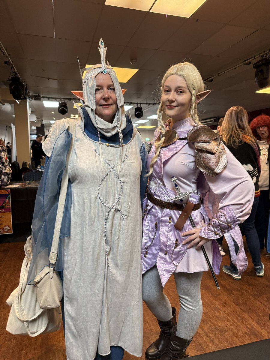 Debra Goelz tweet media