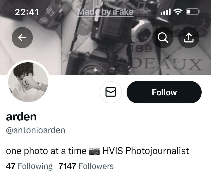 everashdres's tweet image. ⏤͟͟͞͞★ capturing you,

an #ashdres au where in ailah consistently joins the school events solely to be photographed by her crush, arden, the school photographer. however, her solo photos from these events are never posted on the school’s social media pages, why is that?