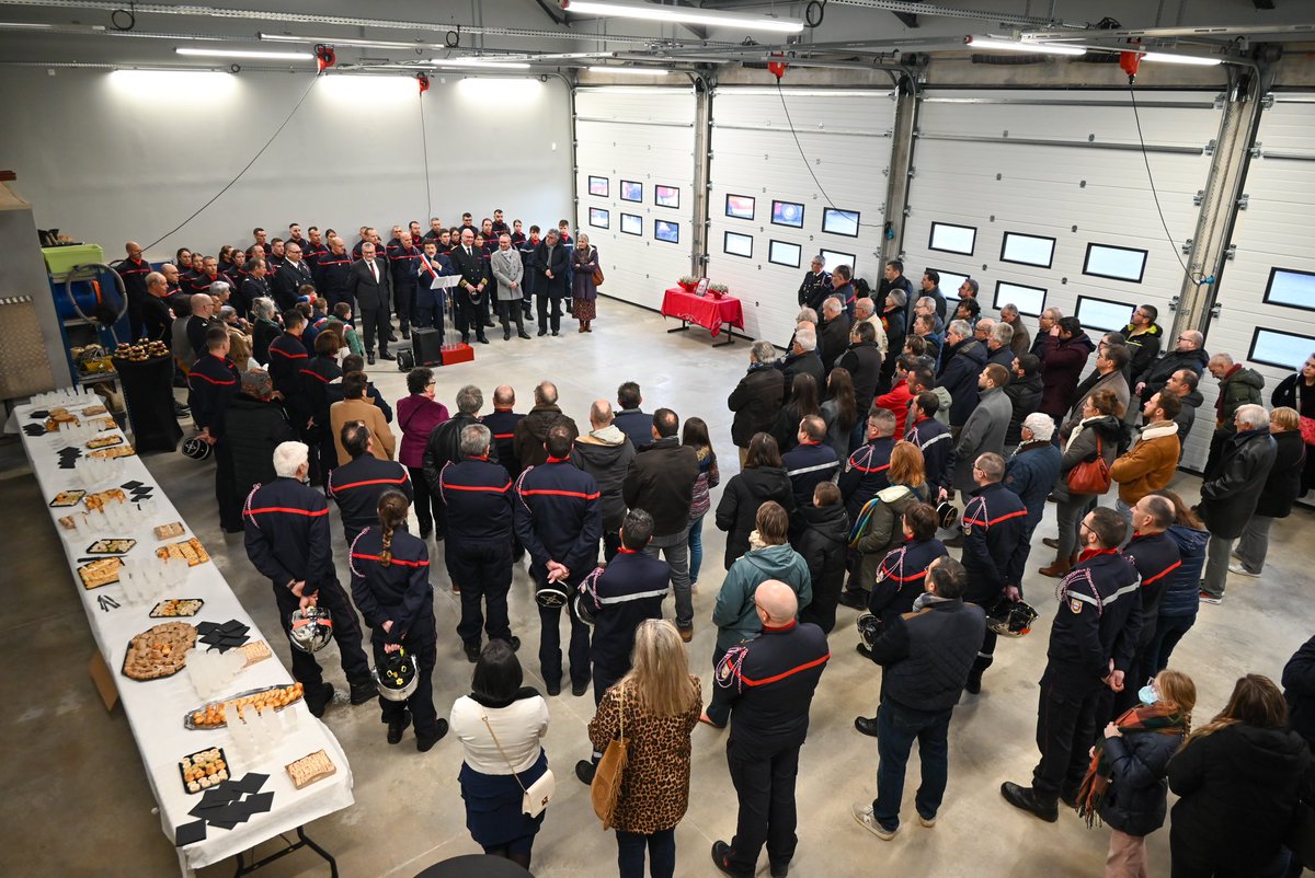 La nouvelle caserne dispose d’une surface de 580m2, elle comprend une zone opérationnelle 🚒, une zone administrative 💻 et des locaux de vie plus adaptés aux personnels féminins 👩🏻‍🚒🚺.