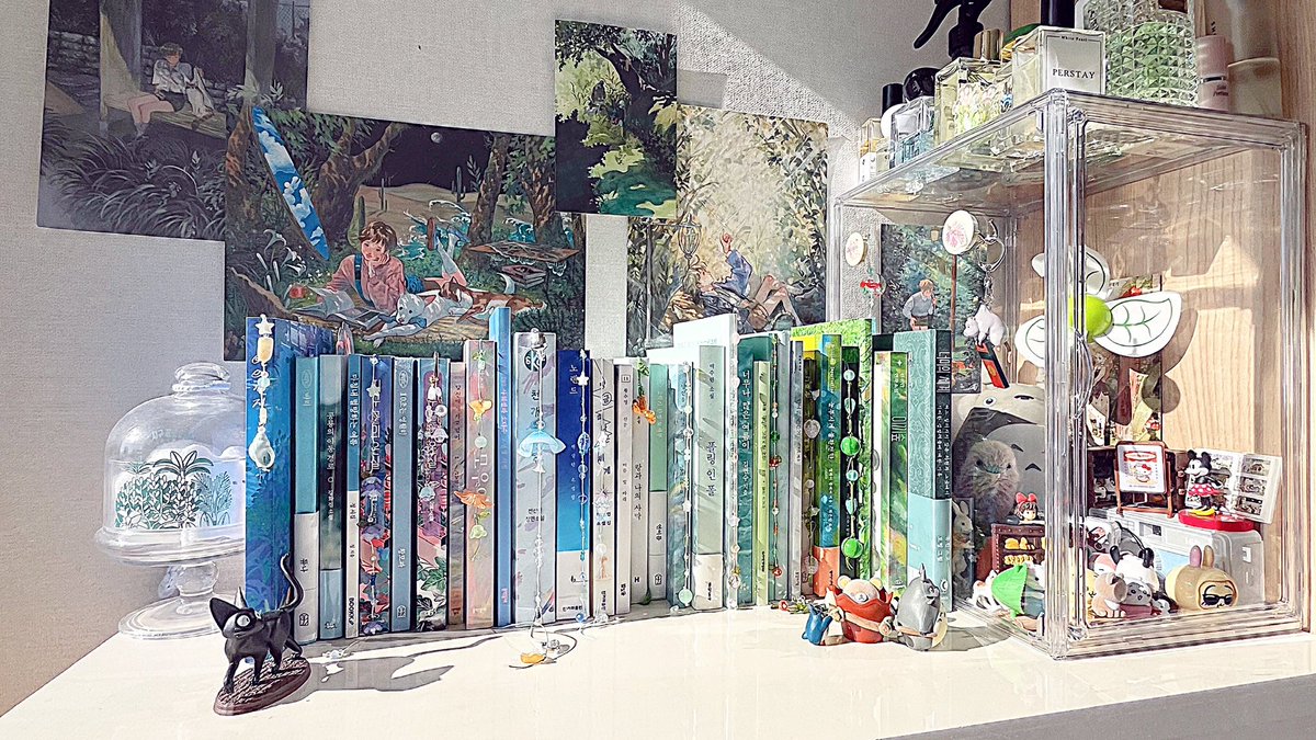 #rt #이벤트
만팔이벤트…✨
이 트윗을 알티해주신 팔로워분들 중 한분! 추첨해서 책+약간의 선물 보내드립니다👀🫶🏻 책은 아무튼 두권이상 갈 예정🔥