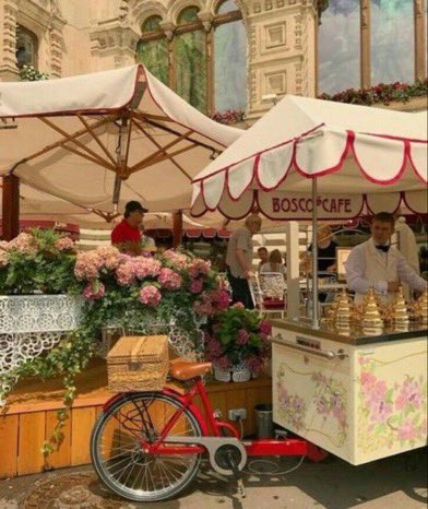 esilsuben's tweet photo. aşık olduğun kişi ile İtalya' yı gezip günbatımında romantik bir akşam yemeği yemek.. https://t.co/aDWdXqCdFp
