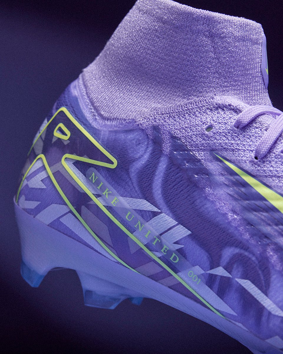 ProD_Soccer_DE's tweet photo. Frisch eingetroffen: https://t.co/jkS9IFouK1
Leichte Energie ⚡ Sieh dir den neuen Nike Mercurial Superfly X Elite aus der United Kollektion genauer an 👀 Finde dein Paar jetzt online bei Pro:Direct Soccer 📲 #prodirectsoccer #nike #nikefootball #nikesuperfly https://t.co/C3r1chJa48