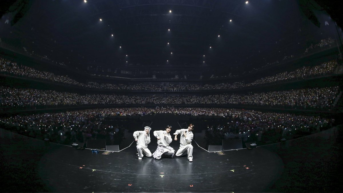 CHEN JAPAN OFFICIAL tweet media