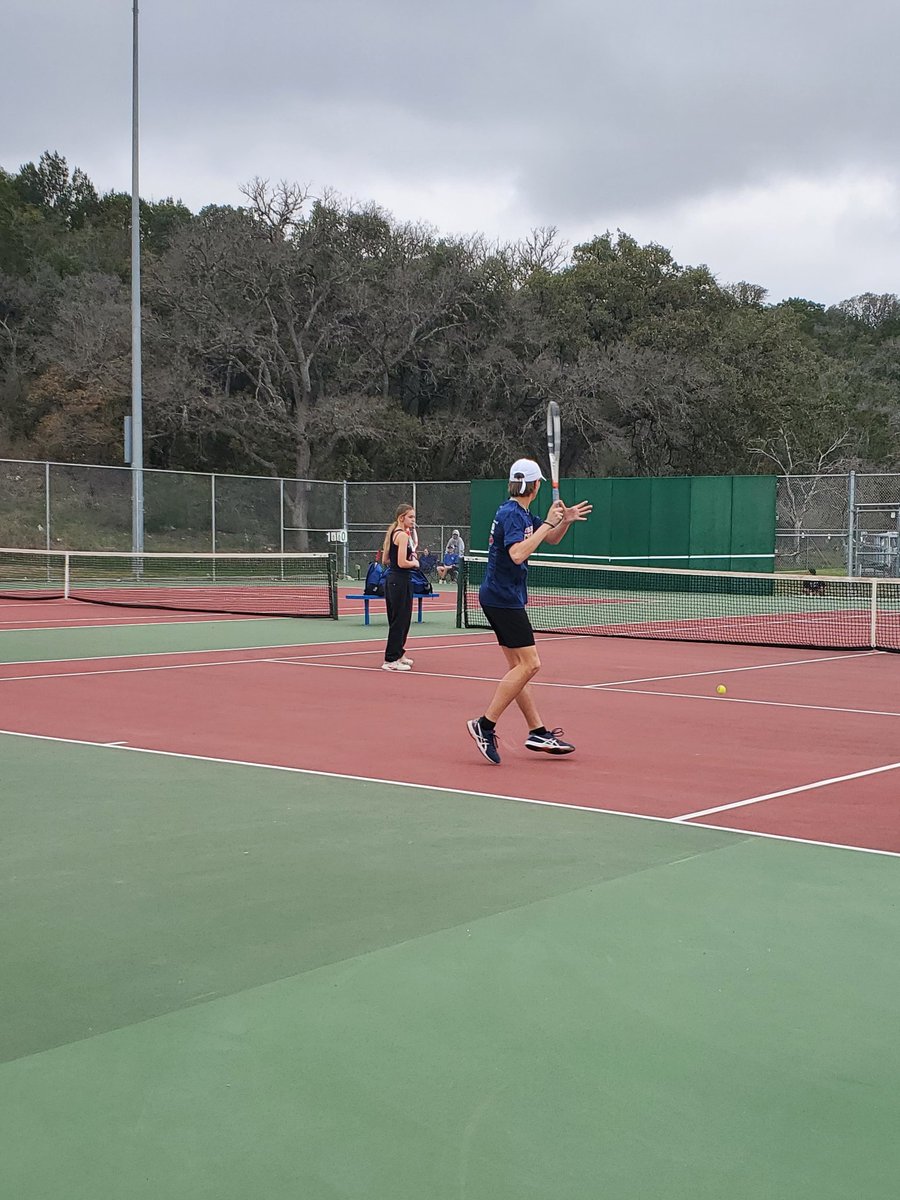 VMHSTENNIS1's tweet photo. Annual Bush's Chicken Tournament. What a success hosting teams from all over Texas. Nice seeing all the teams competing and playing hard. https://t.co/EngkNwqu3w
