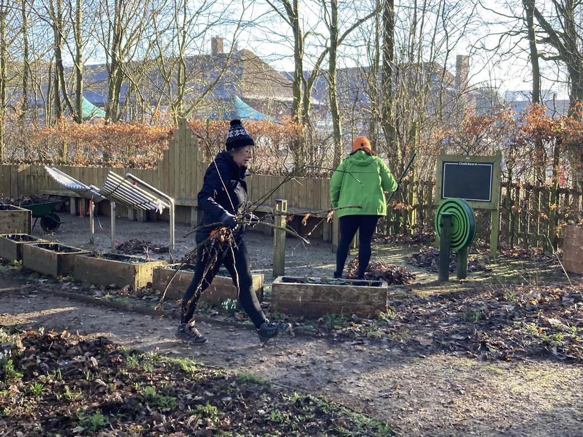 OS_Staffs's tweet photo. Huge thanks to the team from @HanleyEconomic who returned to Our Space this week and did a fantastic job helping with gardening and maintenance jobs in our grounds. We very much appreciate your support! https://t.co/wGGyE7wSJJ