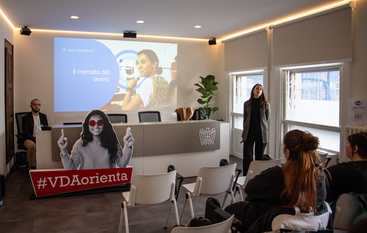 #VDAorienta 2025: un’edizione ricca di incontri e opportunità per il futuro dei giovani valdostani tinyurl.com/26t9xeld <a href="/luigibertschy/">Luigi Bertschy</a> <a href="/guichardaz/">Jean-Pierre Guichardaz</a>