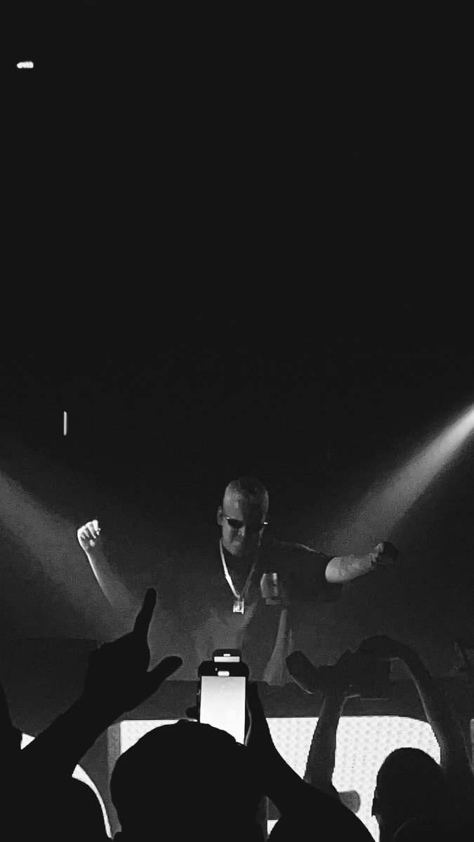 O mestre👑
<a href="/djgbroficial/">DJ GBR</a>