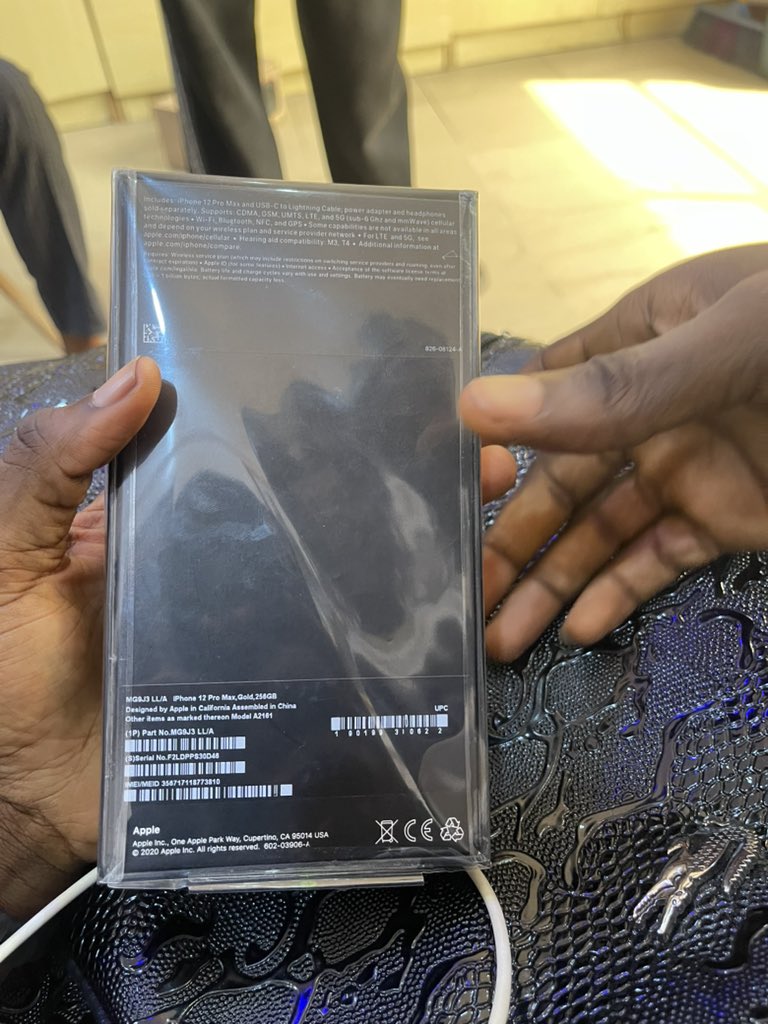 java_koko_'s tweet photo. Over ₦1M well spent 😭❤️

Got an iPhone 12 Pro Max &amp; Samsung S10+ worth ₦700K &amp; ₦550K each🤩

Affiliate marketing with @EarnAppex will fund your life style

Stop Listening to your broke friends &amp; Start 

Thanks @CoachEmmanuel12 @choice_olaade_ &amp; @OluwasegunMD for this Goldmine https://t.co/0QkLHPAgK3