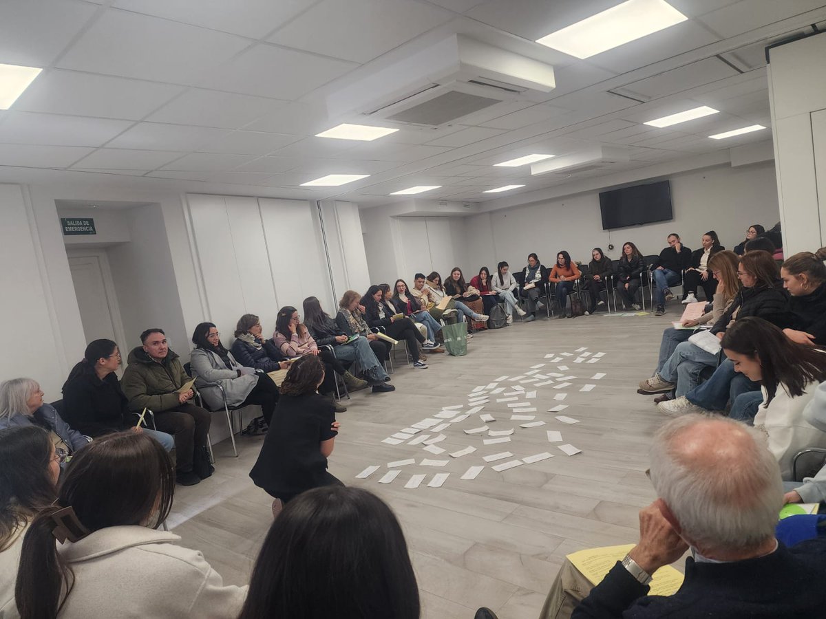 Hoy, el voluntariado de nuestro Proyecto IFAM ha participado en el Encuentro Formativo de Infancia y Adolescencia de <a href="/ValenciaCaritas/">Valencia Cáritas</a>
