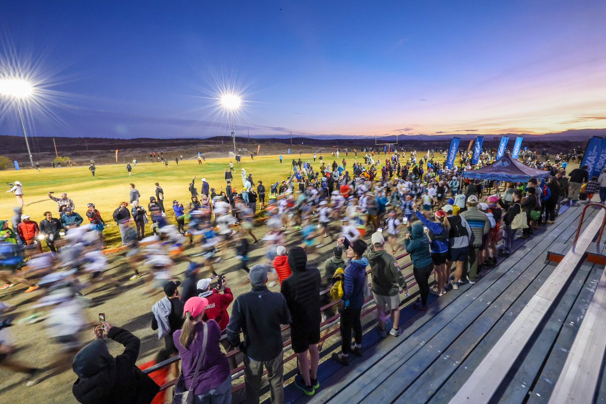 Black Canyon Ultras (@blackcanyonrun) on Twitter photo The Black Canyon Ultras are officially underway! 🏃♂️
Next up: Wave two! In the meantime, bookmark the links below for live runner tracking & the <a href="/MountainOutpost/">Mountain Outpost</a> livestream:
youtube.com/live/TuapIeIAA…
live.aravaiparunning.com/#/black_canyon…
<a href="/worldtrailmajrs/">Gran Canaria World Trail Majors</a>
📸 <a href="/howiesternphoto/">Howie Stern</a> <a href="/scottrokisphoto/">Scott Rokis</a> The Black Canyon Ultras are officially underway! 🏃♂️
Next up: Wave two! In the meantime, bookmark the links below for live runner tracking & the <a href="/MountainOutpost/">Mountain Outpost</a> livestream:
youtube.com/live/TuapIeIAA…
live.aravaiparunning.com/#/black_canyon…
<a href="/worldtrailmajrs/">Gran Canaria World Trail Majors</a>
📸 <a href="/howiesternphoto/">Howie Stern</a> <a href="/scottrokisphoto/">Scott Rokis</a>