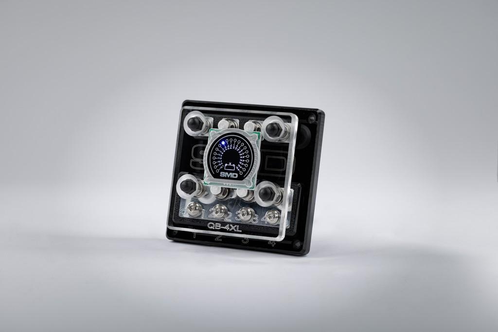 SMD Quad XL Sicherungshalter mit VM-1 Voltmeter!

➡ masori.de 🛒
💵 Immer am günstigsten
🔊 Die größte Auswahl am Markt
🅾️% Finanzierung
📦 Kostenloser Versand ab 50€