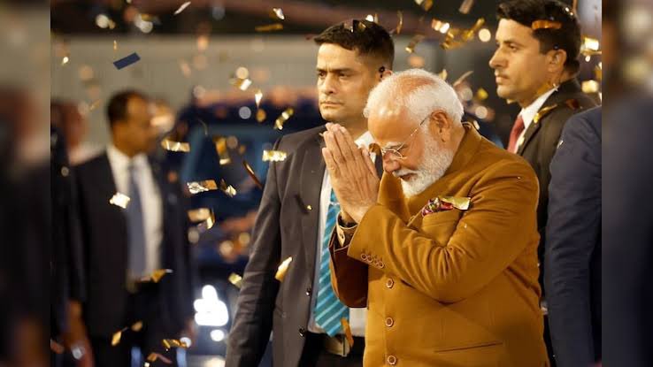 girishkofficial's tweet image. दिल्ली विधानसभा निवडणुकीत भाजपचा ऐतिहासिक विजय! 🚩 

#DelhiResults #BJPVictory #ModiForNewIndia

@narendramodi @Dev_Fadnavis @cbawankule @ChDadaPatil @mohol_murlidhar