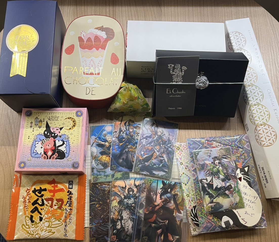大阪キャラバンお疲れ様でした!!
みなさんと交流が出来とても楽しい1日でした!
たくさんのプレゼント&絆トレードもしていただきありがとうございました!
またいつかどこかで🙌
