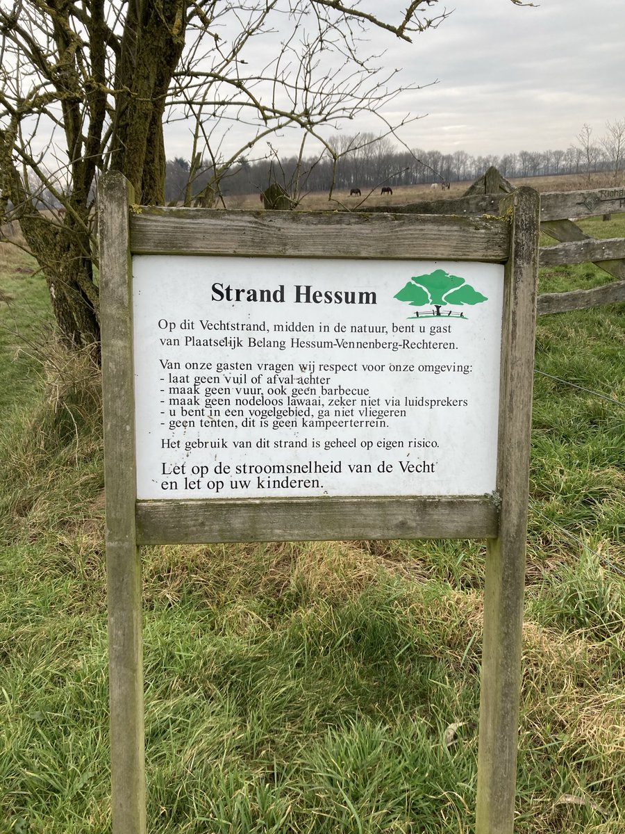 Het strand van Hessum aan de Overijsselse Vecht, een strand voor rustzoekers!