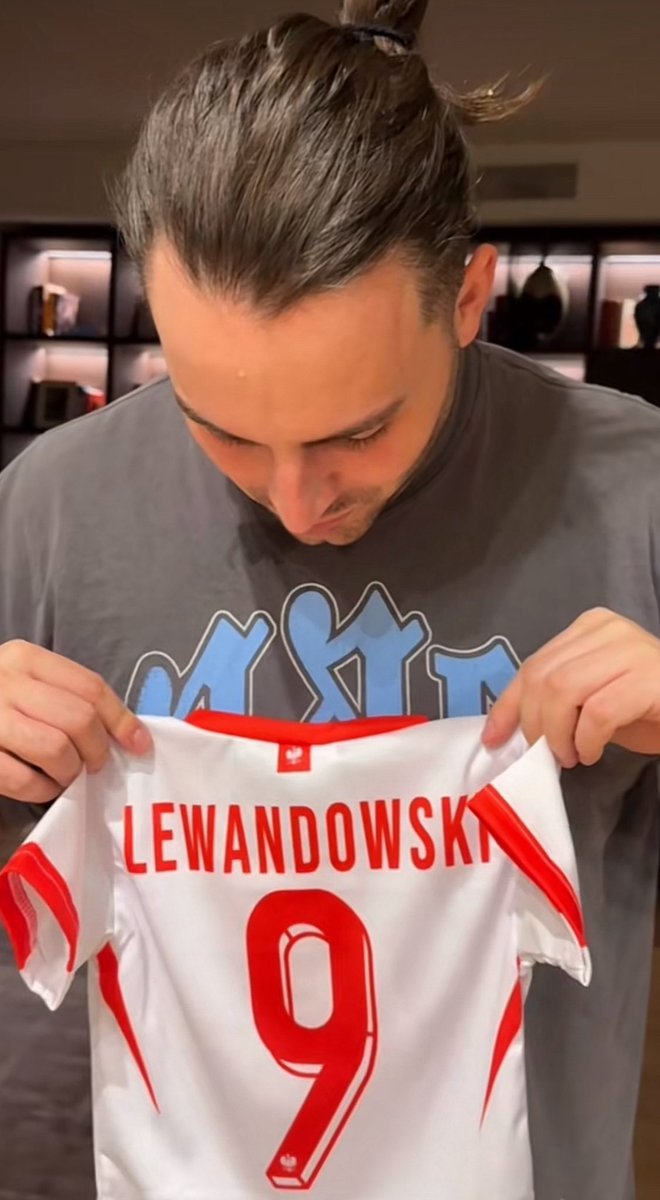 non puoi piangere per un video
il video: