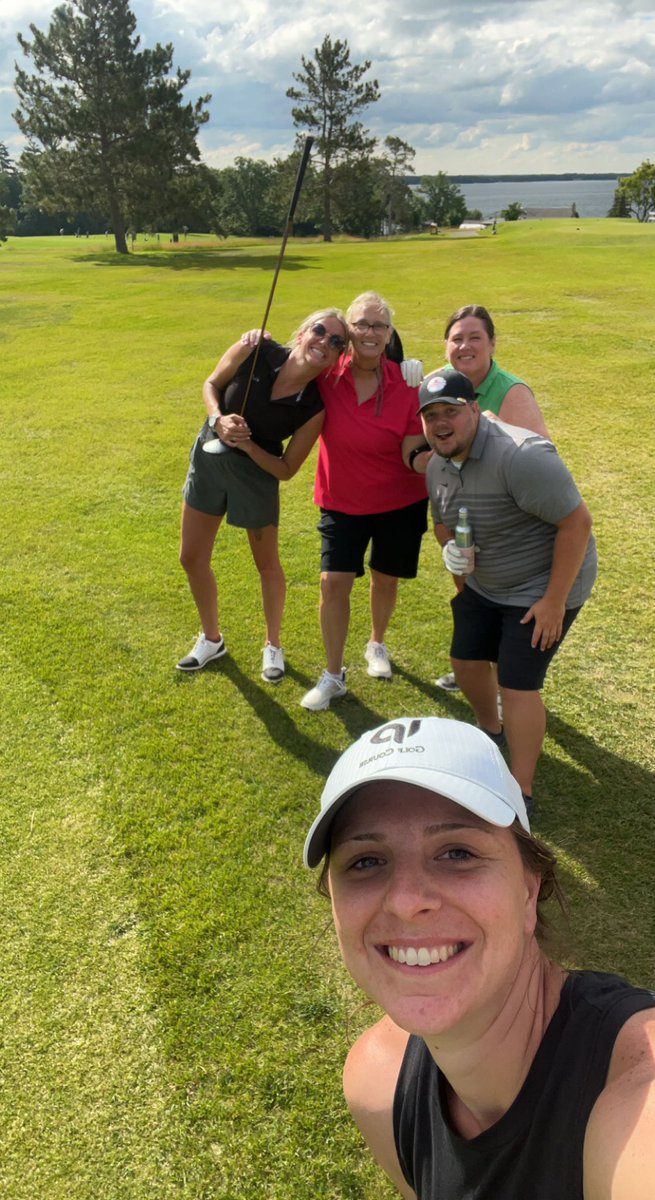 Carley Neumann tweet media