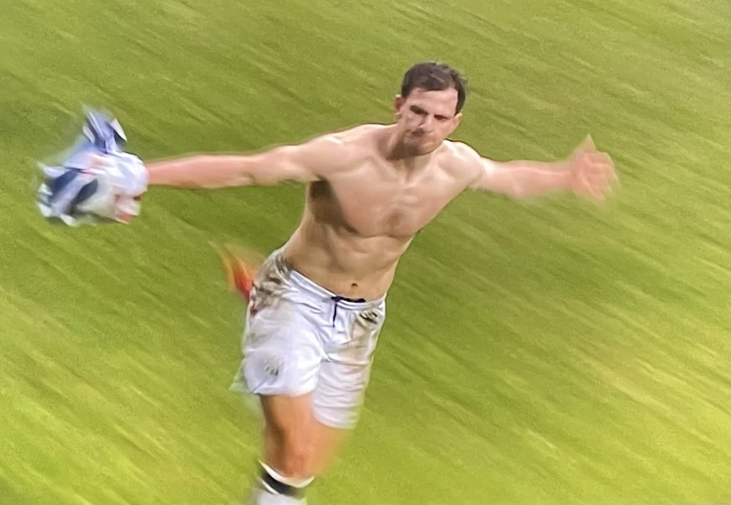 Jeremy Peace (parody) tweet media