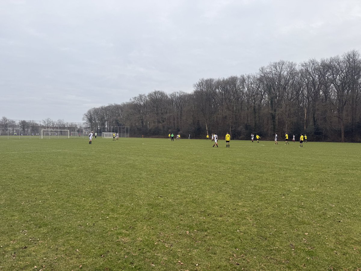 Een zoon afwezig en andere geblesseerd. Toch even gekeken bij de Red Submarine ofwel @vvgorecht 5.