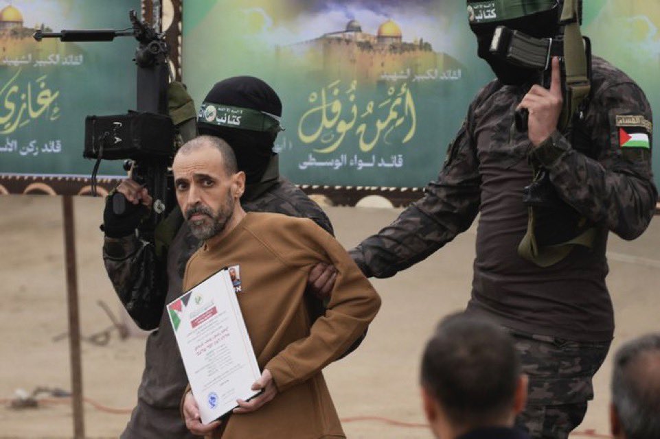 VividProwess's tweet photo. How do you tell a broken man, who was starved and tortured for 491 days, that he's coming back to a broken home?

Yahel, his youngest daughter, a 13-year-old, was brutally shot to death by Hamas on October 7th, alongside her sister and mother.

Hamas has no right to exist. https://t.co/U8mC8ijKmS
