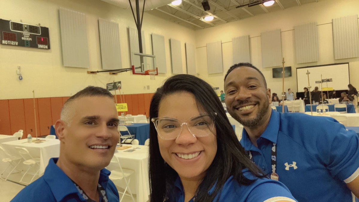 Fort Lauderdale High School (@flhsofficial) on Twitter photo It’s a beautiful day to be a Flying L 🤍💙 You can find us at the BCPS Job Fair or on campus for our Magnet In-Boundary Registration event and AP/AICE review sessions. The fun never stops! <a href="/PrincipalFLhigh/">Erin Brown</a> It’s a beautiful day to be a Flying L 🤍💙 You can find us at the BCPS Job Fair or on campus for our Magnet In-Boundary Registration event and AP/AICE review sessions. The fun never stops! <a href="/PrincipalFLhigh/">Erin Brown</a>