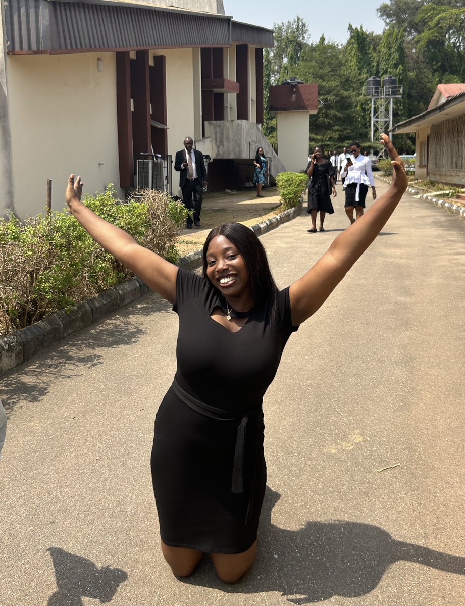 Thank you faculty of law, university of Ibadan. Had to get on my knees for this because it’s been too real🫶🏽🫵🏽