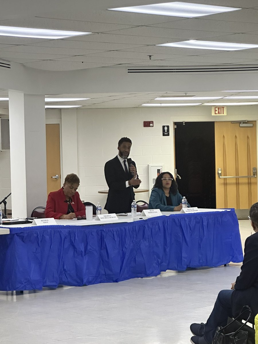 Ryan Middleton tweet media