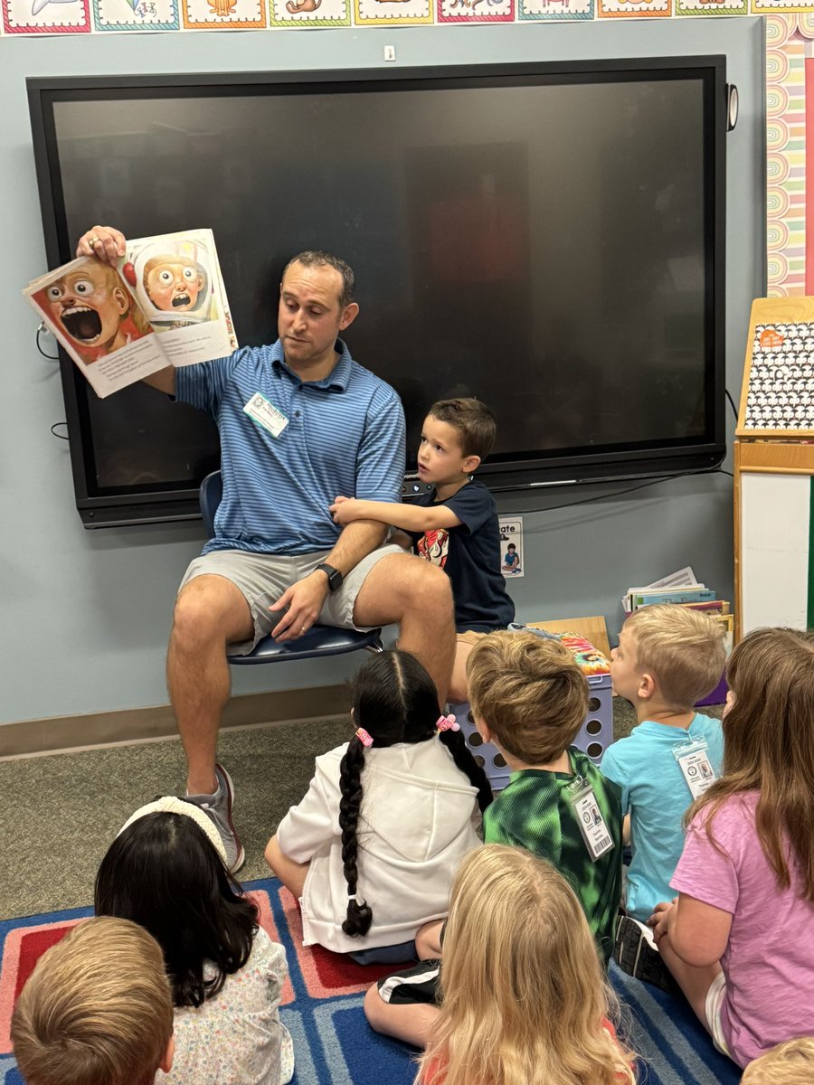 Wilchester Elementary (@wilchestersbisd) on Twitter photo Shout out to our Friday WatchDOGS! We love having our dads supporting students during the day! <a href="/jennifer_blaine/">Jennifer Blaine</a> <a href="/SBISD/">Spring Branch ISD</a> <a href="/LizGoodman1/">Liz Goodman</a> Shout out to our Friday WatchDOGS! We love having our dads supporting students during the day! <a href="/jennifer_blaine/">Jennifer Blaine</a> <a href="/SBISD/">Spring Branch ISD</a> <a href="/LizGoodman1/">Liz Goodman</a>