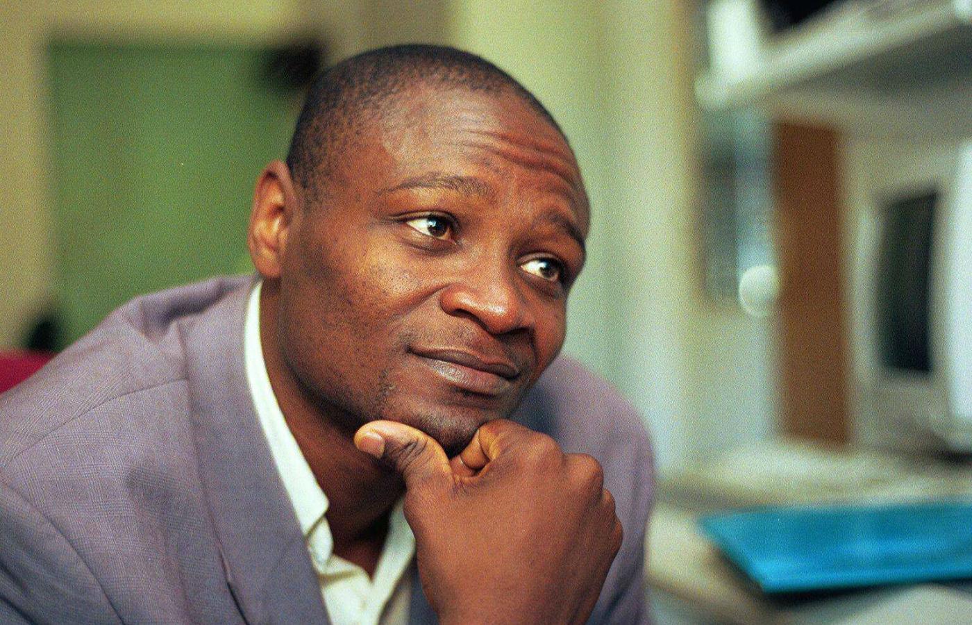 GjRl46fWgAAJate?format=jpg&name=large