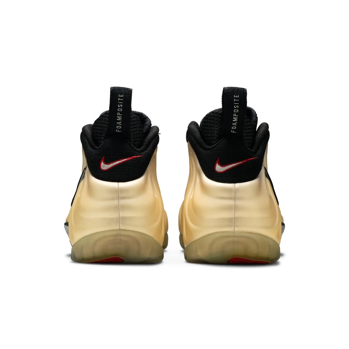 houseofheat's tweet photo. The Nike Air Foamposite Pro "Pearl" Returns in 2025 🔥

DETAILS: https://t.co/JsEPWBD1px https://t.co/DzJj0lVDnN