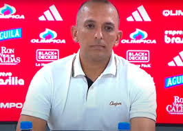 cronometro21's tweet photo. #Vinotintosenelexterior El  equipo  @AguilasDoradas  del #tachirensesporelmundo  Pedro De Pablos empato a  0 con  el  @SantaFe ......gran trabajo  profe 
#tachiranoticias https://t.co/0AOM6Y4En9