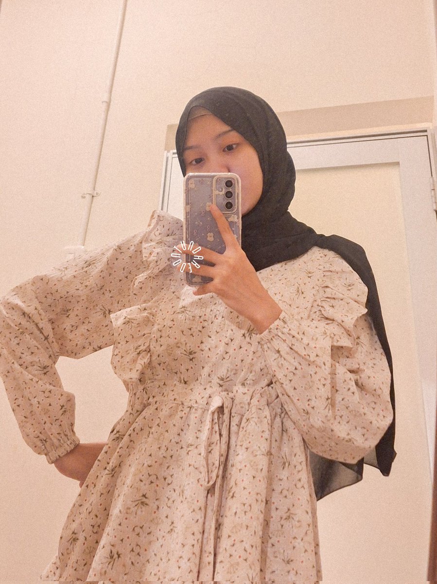 Menemukan toilet dengan cermin 😝✊️