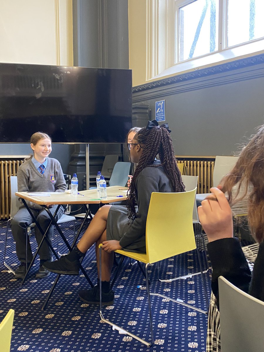 Miss Morrin tweet media