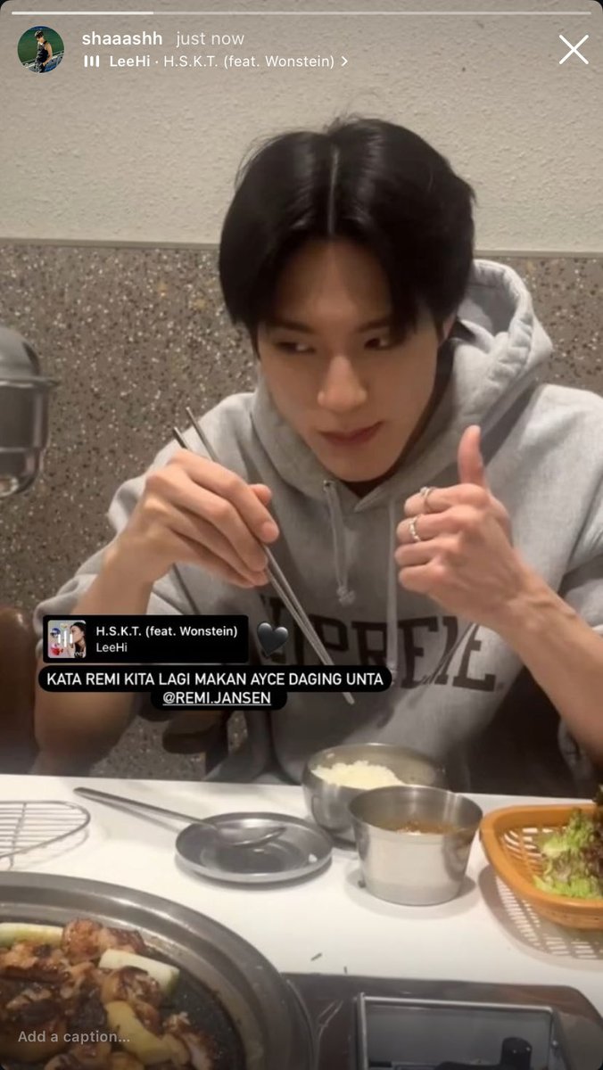 én 🎎 tweet media