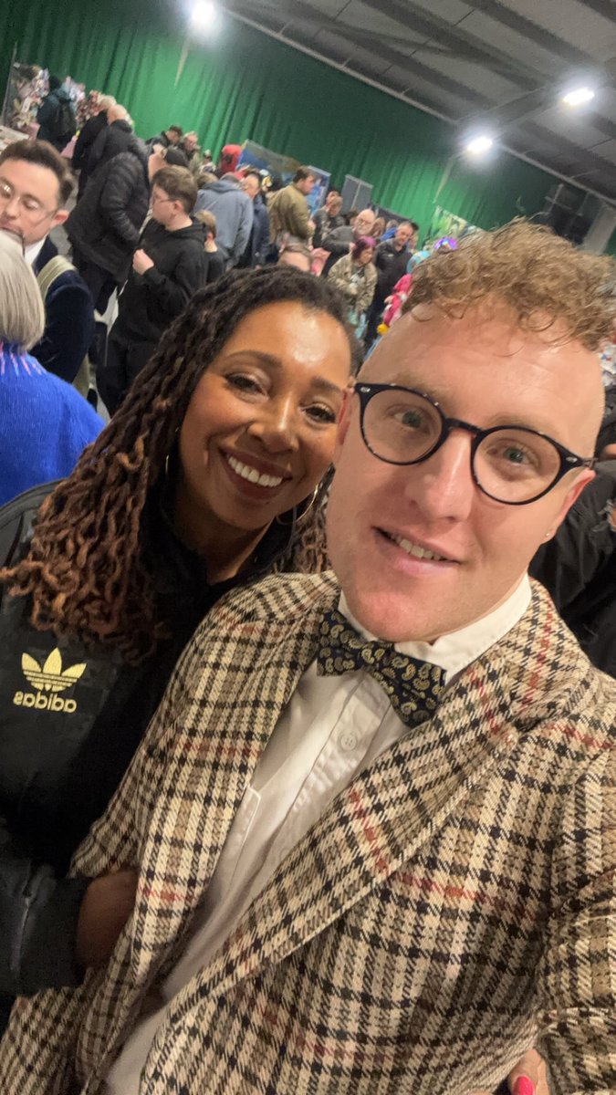 Wigan_Steven's tweet photo. Met The Doctor today 🥳 @therealjomartin https://t.co/LwK580kQ3g
