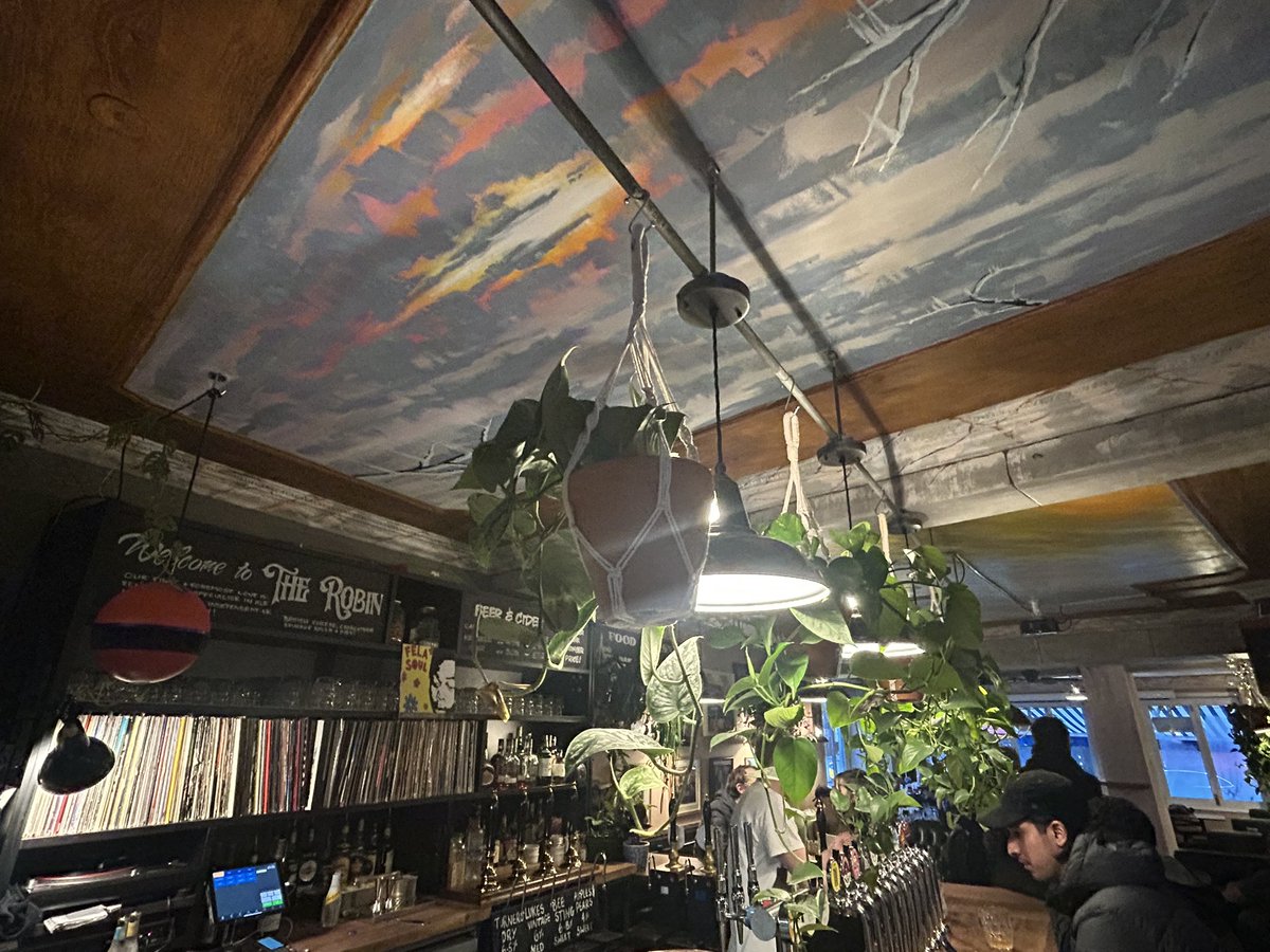 PubsSaving's tweet image. Beautiful ceiling at The Robin #crouchhill in the midst of being finished. 😍 🍺Effortlessly cool. Drinking a diverse range of cask ales from independent breweries. Cask rules everything around me. #bestpubs #favouritepubs #caskales
