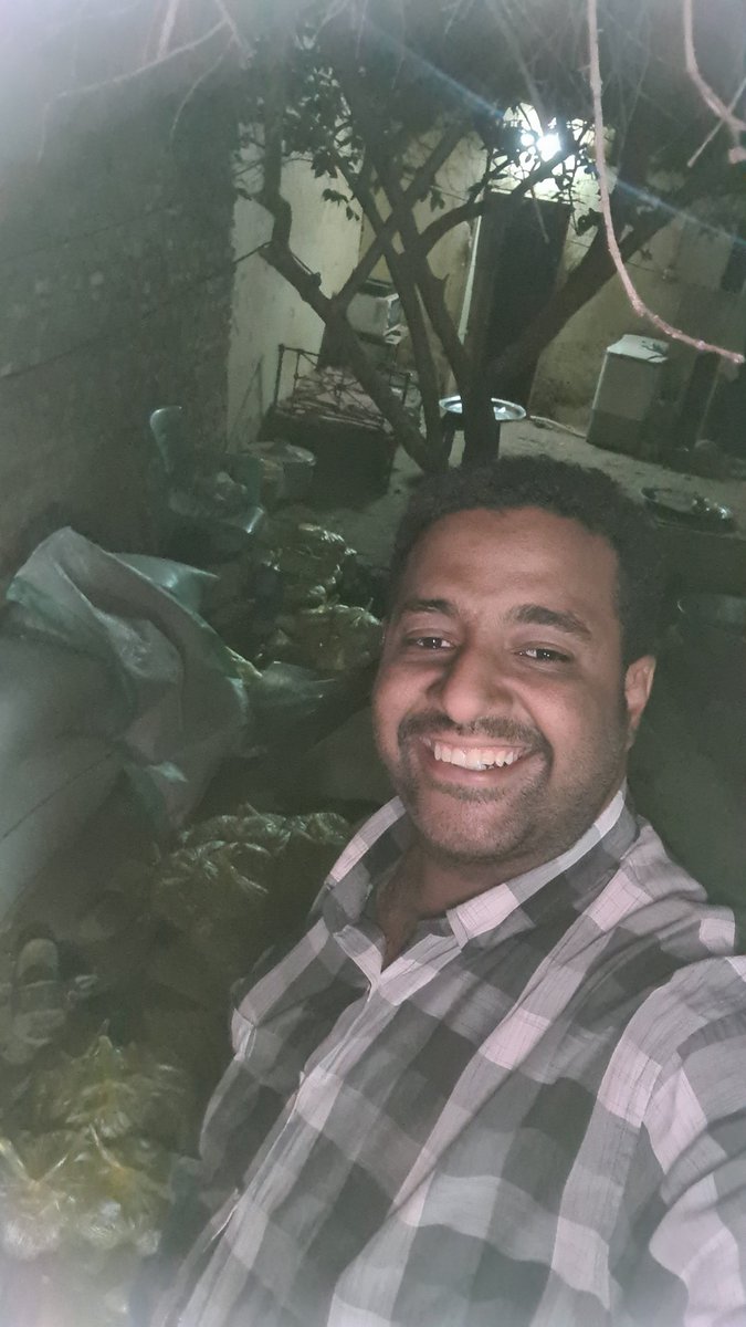 tareqkarrar's tweet photo. السلام عليكم 

وفي #مبادرة_طارق ناس كتيرة راجعين بيوتهم بإذن الله، بي تكاتفنا مع بعض نقدر نخفف عليهم عبر دعم التكايا في شهر الخير 

شاركوا بالدعم والنشر والريتويت

للدعم : 
🟢بنكك : 1271779
🟢فوري : 51178715

من خارج #السودان

🟡 عبر ال paypal برمز ال QR CODE 
🟡 عبر الويسترن يونين بالتواصل معاي Dm