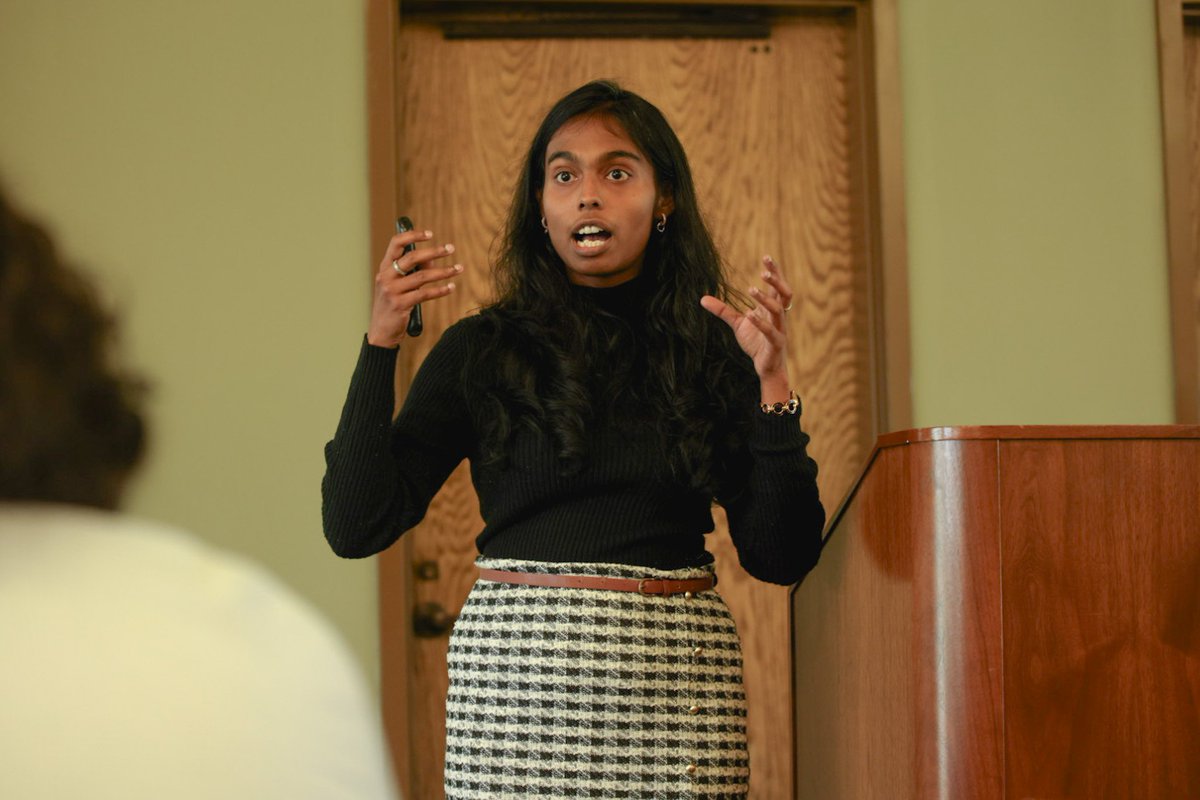 It's #SEEHB7!! First talk is Rohini Murugan on meta cognitive awareness in rhesus.