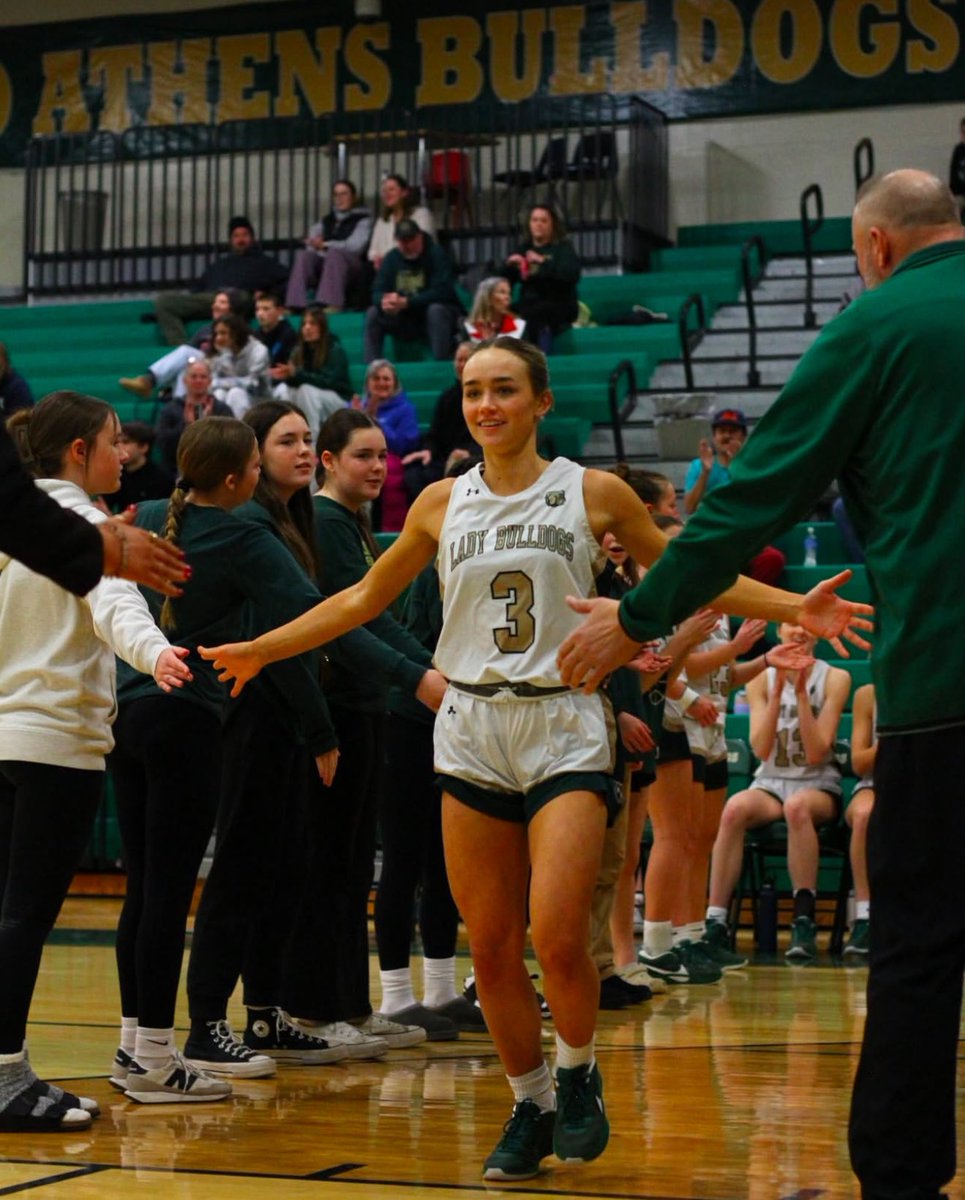 Come out and support us today @ home vs. Circleville!!! JV starts at 11 and varsity follows🏀💪🏼