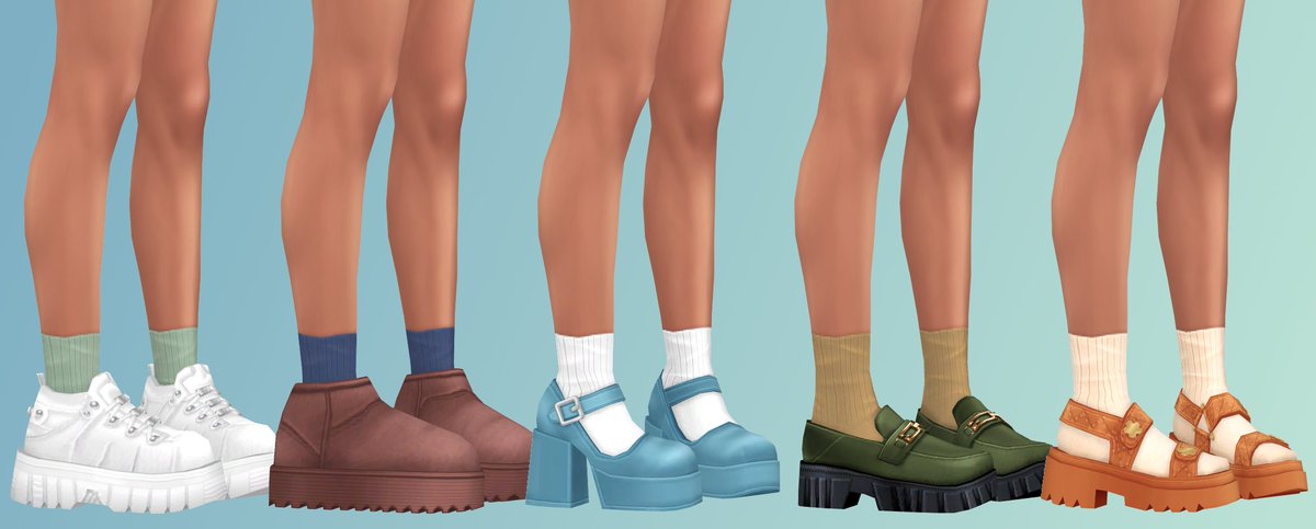 They are fairly simple, but I really like the new base game update socks, they are the perfect length for my platform shoes! 🥰 #TheSims4
