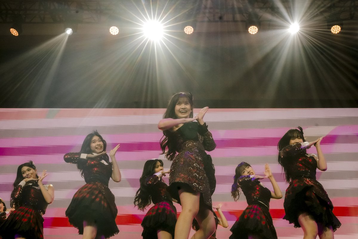 williamputomo's tweet photo. Keseruan @officialJKT48 Meet &amp; Greet Festival 2025 https://t.co/31LzugNq52