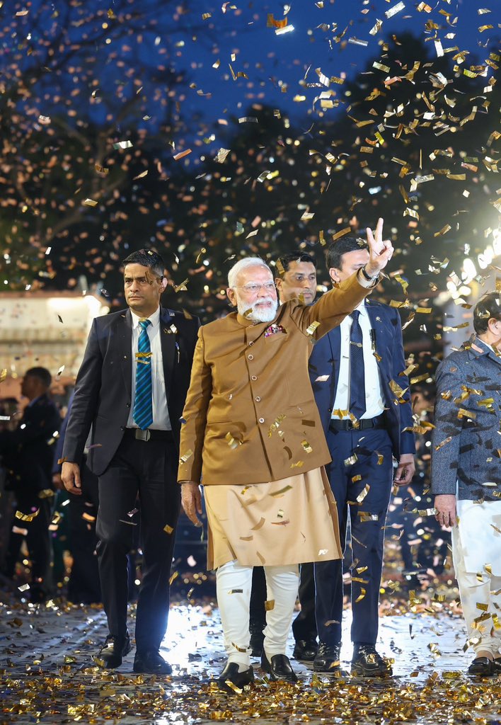UNDISPUTED.
UNBEATABLE. 
UNPARALLELED.

Adarniya Narendra Modi ji 🙏🏼

#DelhiElectionResults