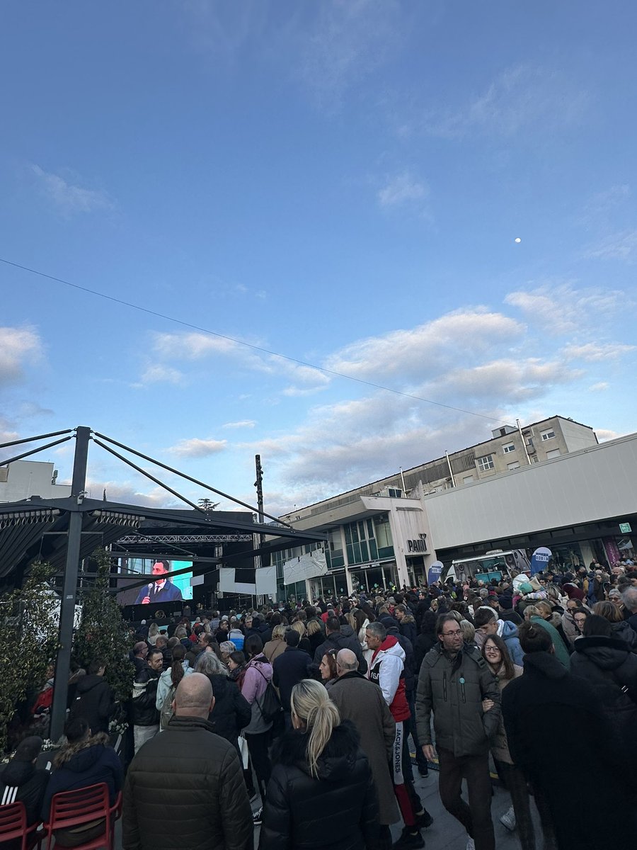 SloveniaInfo's tweet image. The countdown is ON… Grand Opening coming soon! 

📍 Nova Gorica @2025Go 

#goborderless #ifeelslovenia #sloveniaculture