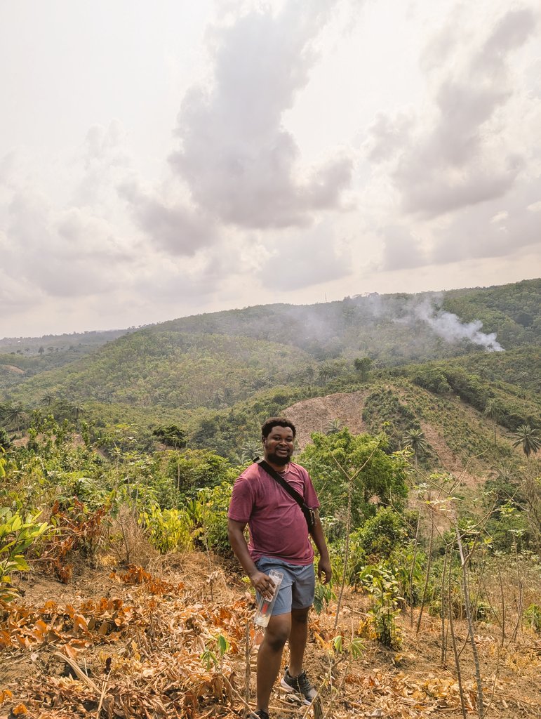 ifureJack's tweet image. The plain land isn't enough, that's why we climb the Hills, swim the Rivers, burn calories and sweat away the pains.
#hiker #web3